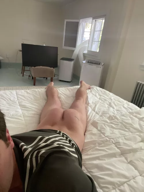 29 switch, where the twinks and twunks at? Add plsbtwinks but send face for response