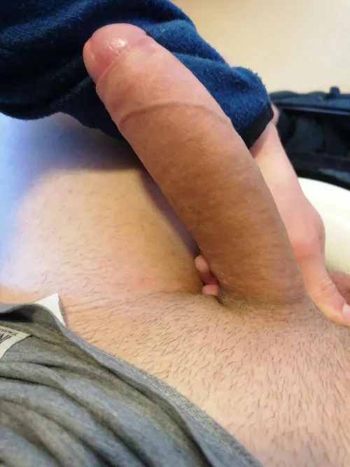 Anyone want to feel the stretch? Hmu