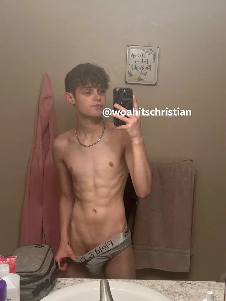 if you lose you suck my dick 😈