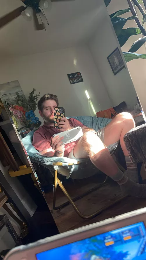 Long work day, time for some gaming!