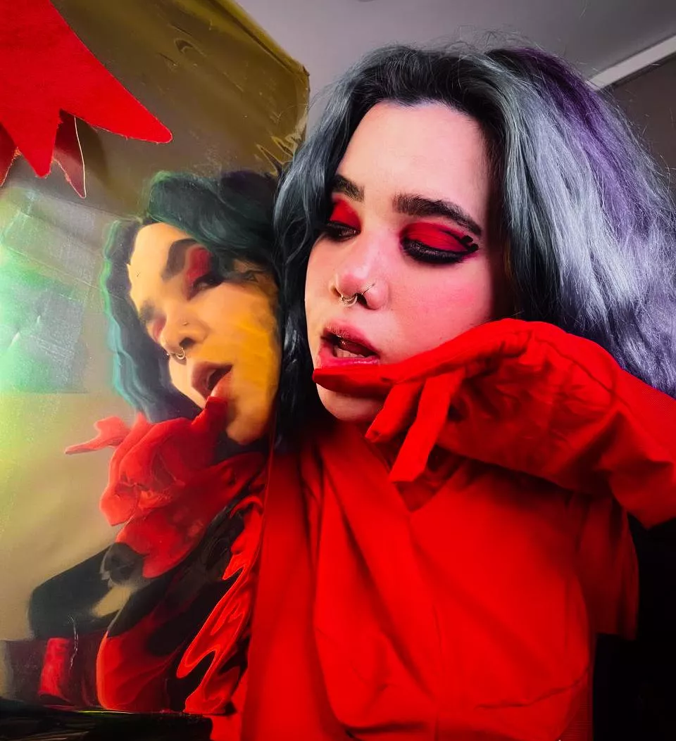 Mirror [albaandthayron]