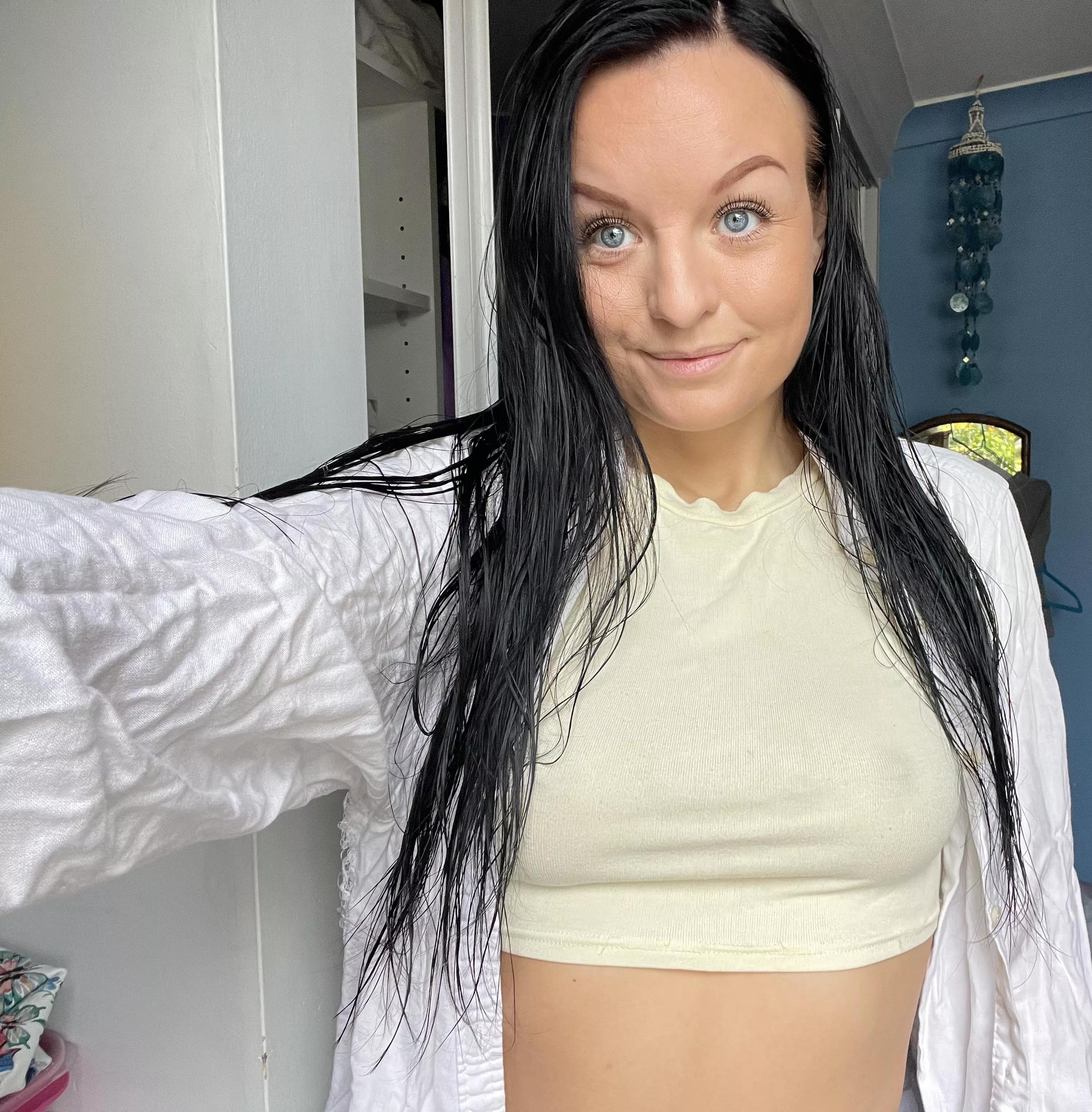 My outfit the day before I got sick 🤒