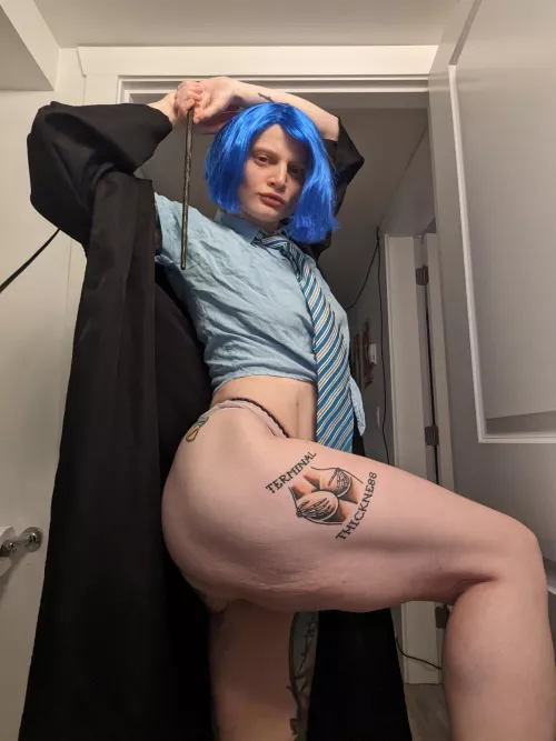 Would you take a risk with my thick thighs?