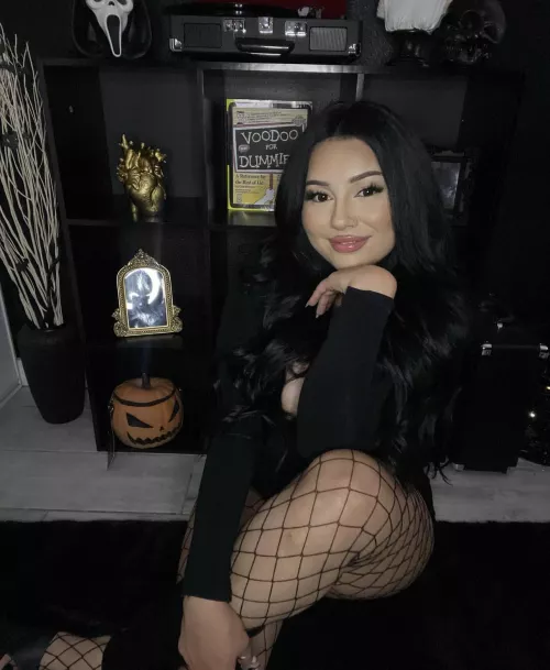 are you below 5 inch .. I want to see