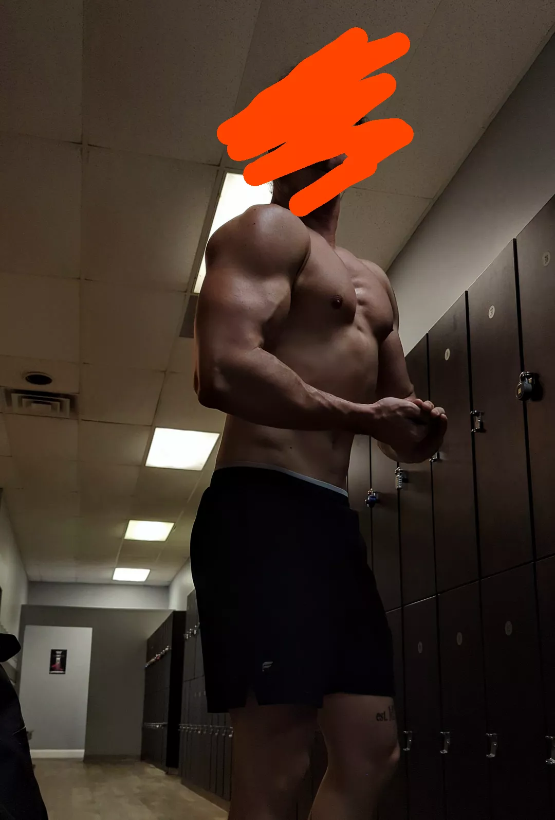 Carrying these meaty arms around all the time.