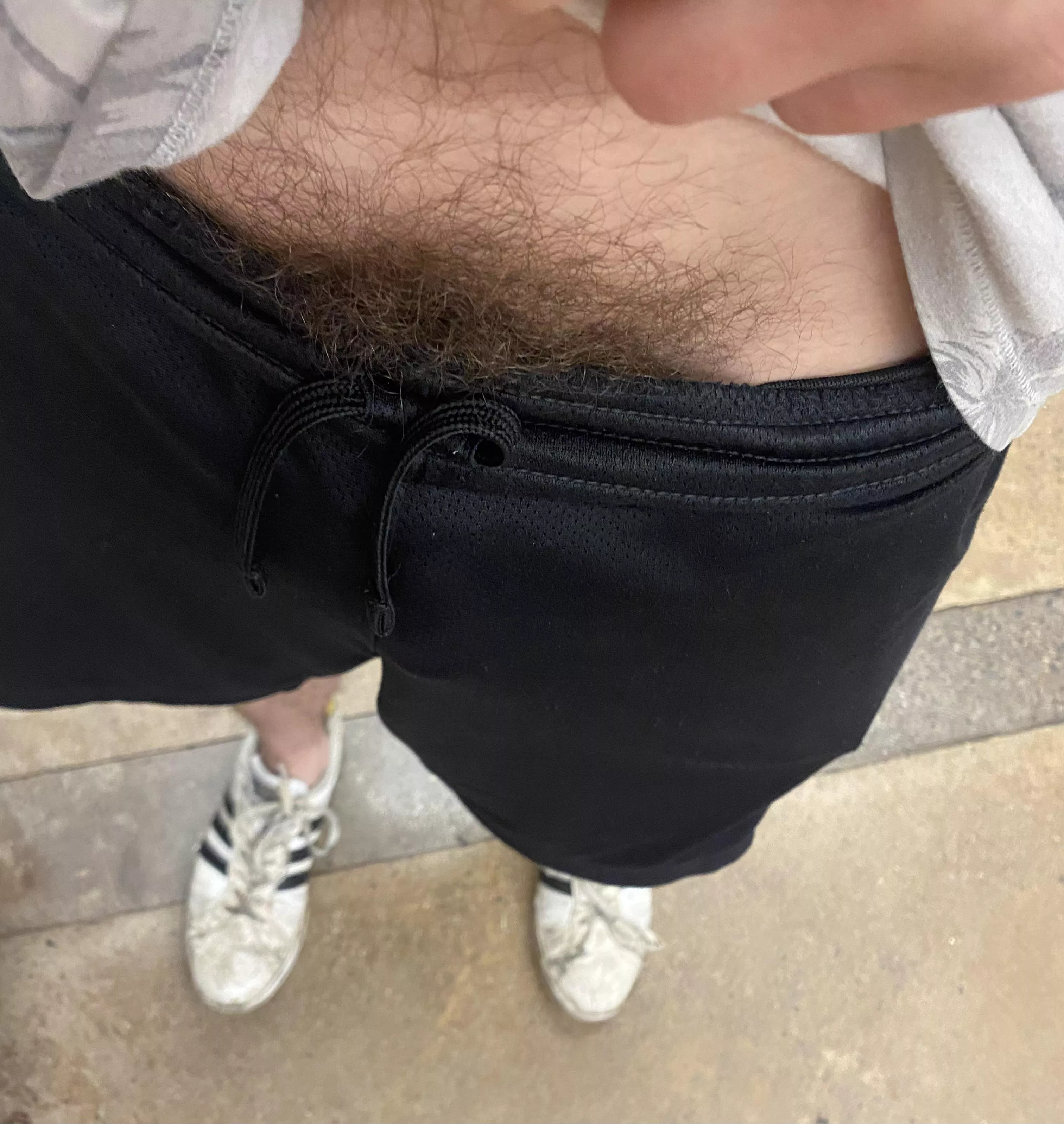 Covertly flaunting in the grocery store