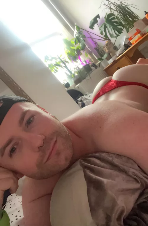 Do we love a lace thong?