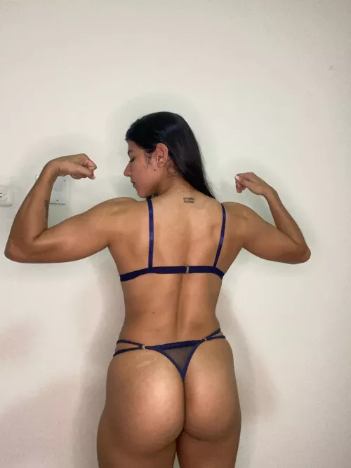 I bet you never eaten a muscle ass