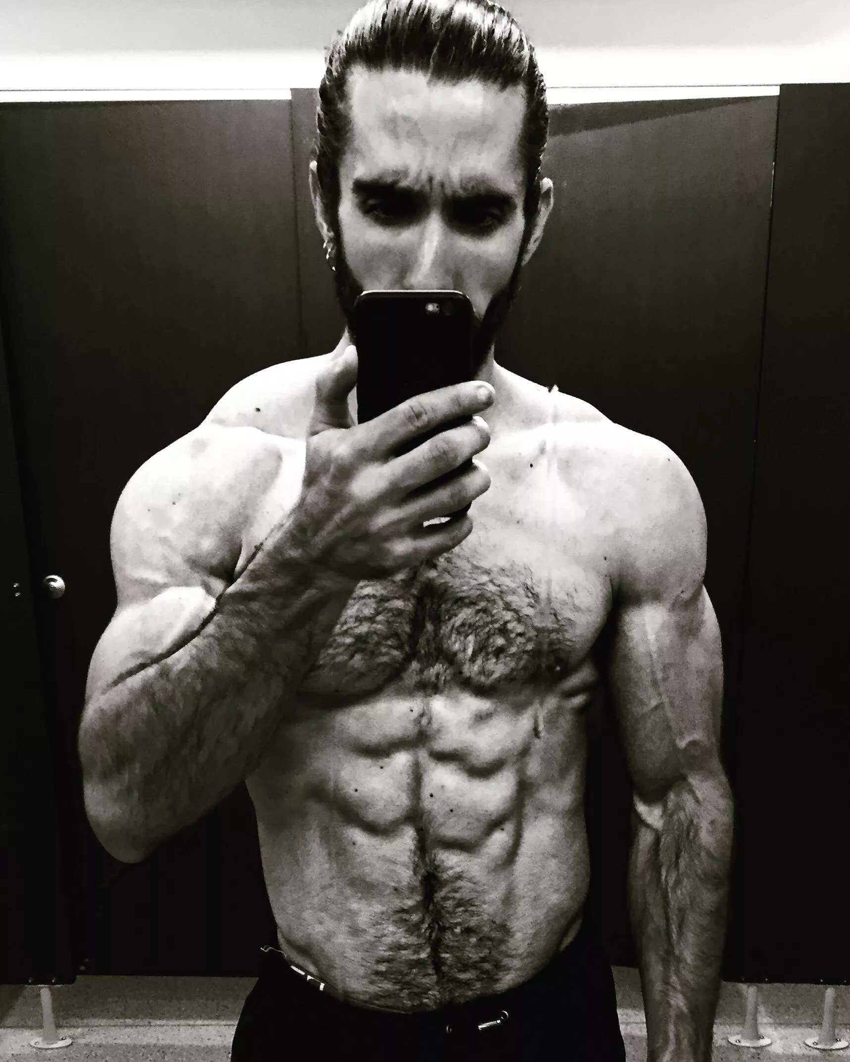 Lorenzo Ferrara [34]