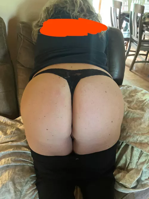 My Hotwife wants a extra thick one!!!
