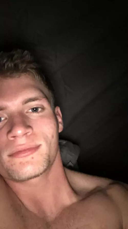 Night time selfie📸