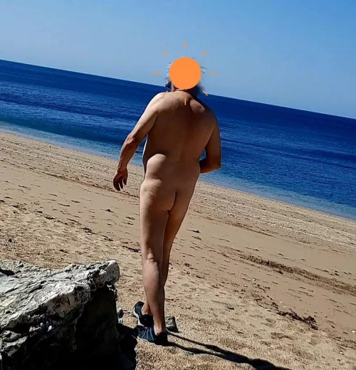 Off for a walk along the beach