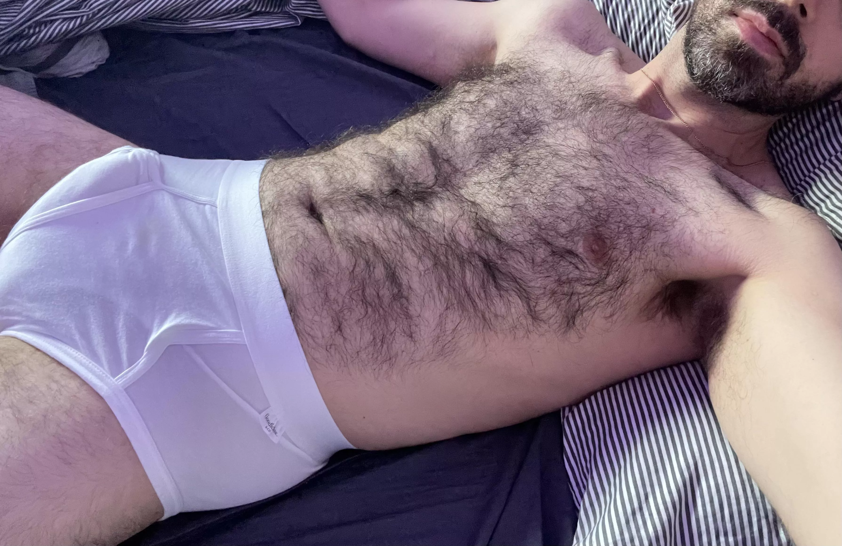 Who’s going to come rub daddy’s fur?