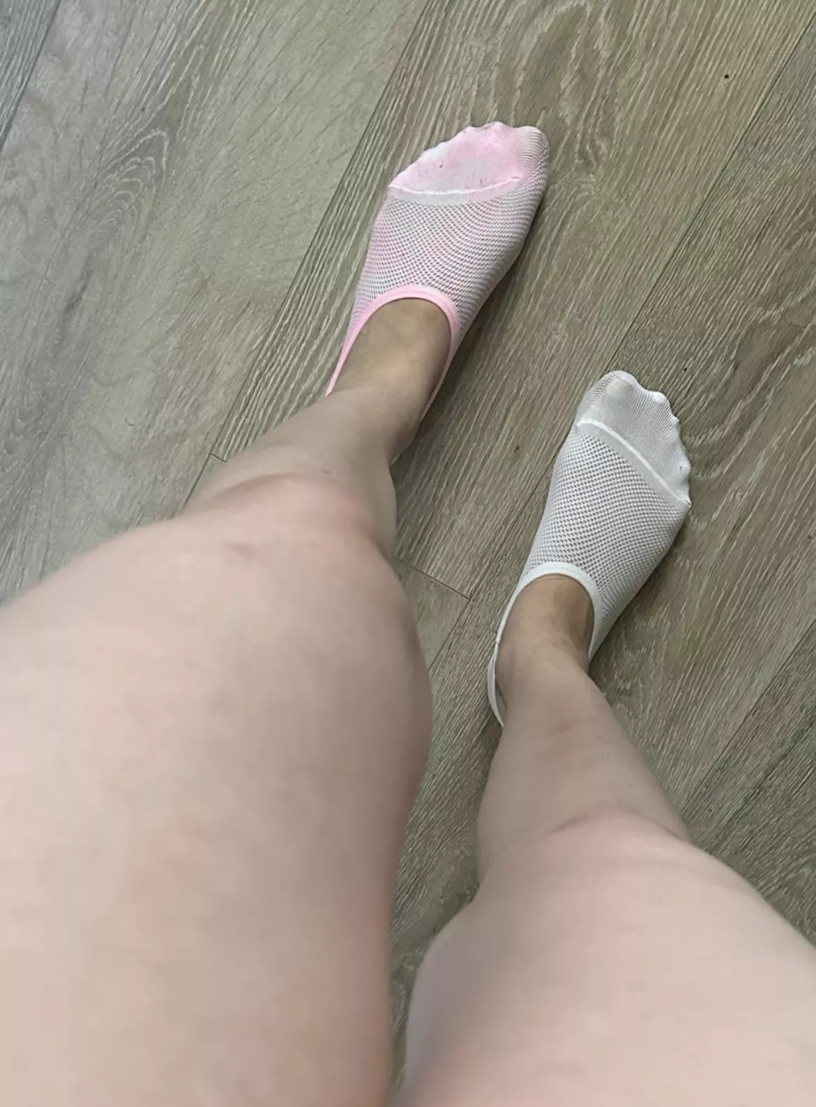 [f] get on your knees & sniff my socks