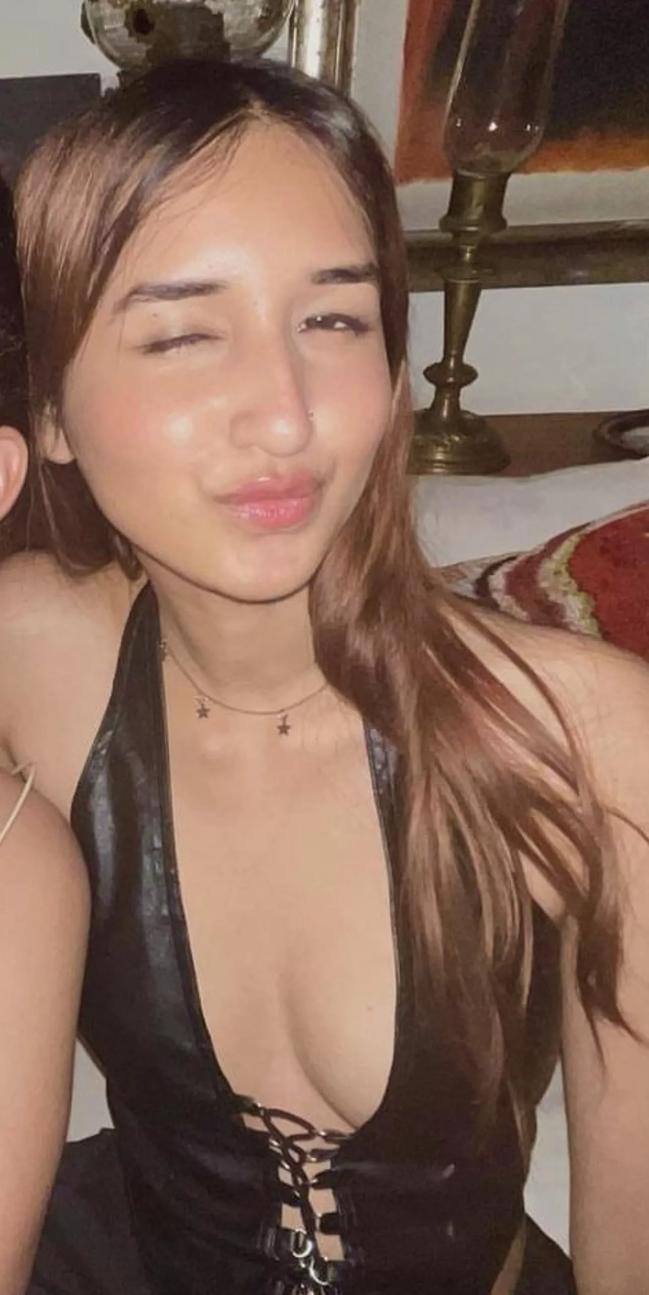 im an anime whore and ill pout for you to come on my lips baby