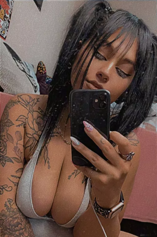 Kay Natrix (@kaynatrix) [instagram]