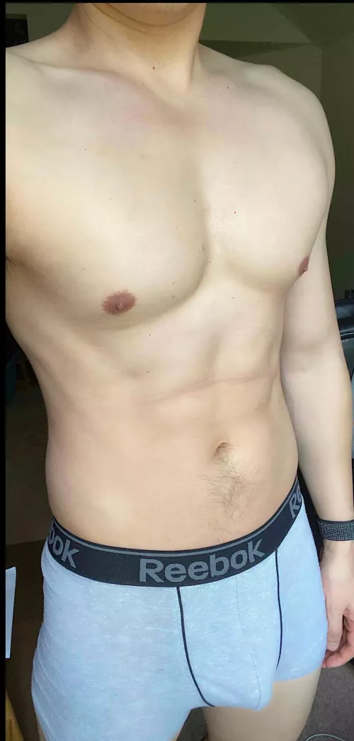 35M Asian bull looking for hotwives or couples in DFW TX