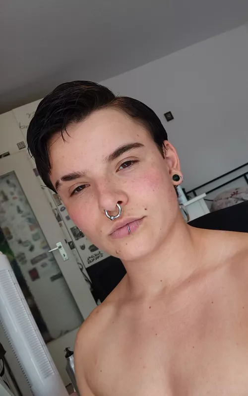 Anybody here ever dated a trans*guy? 🏳‍🌈 (24)