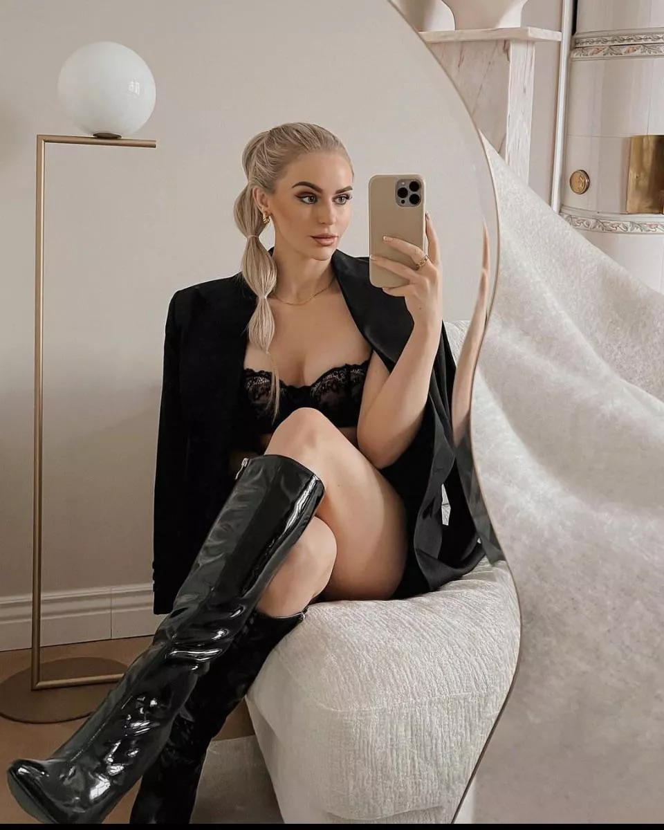 Black boots