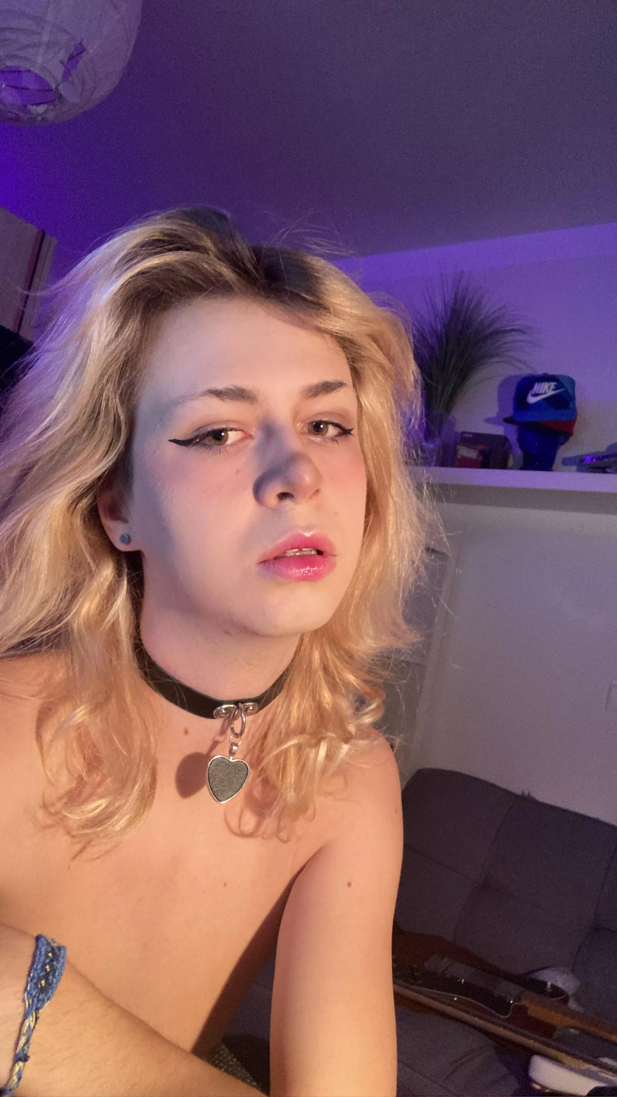 Can i put my lips to good use to you