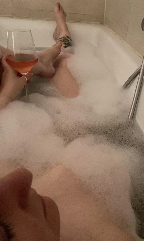 Falling apart There’s nothing real