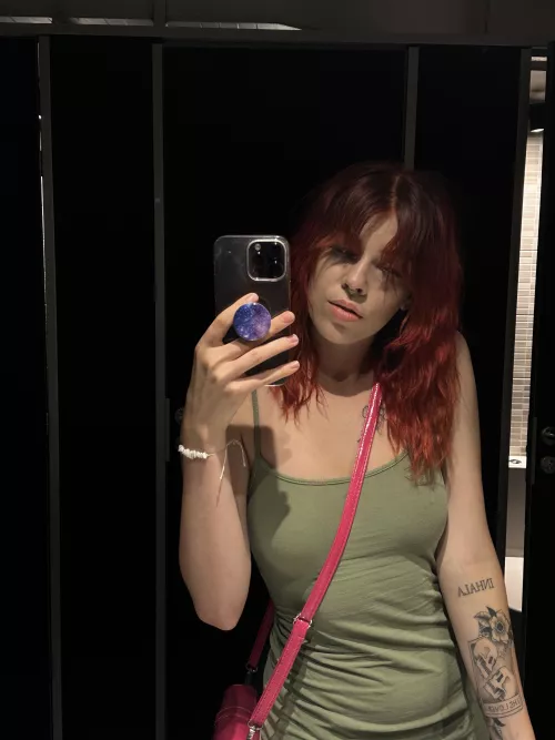 Got so many looks last night👀