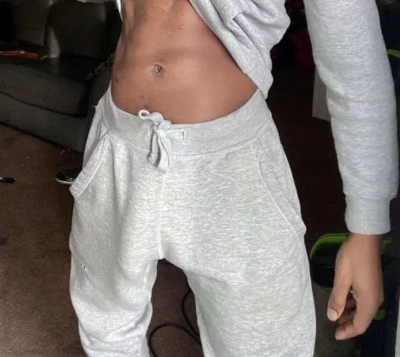 Grey Sweats are annoying. DM me