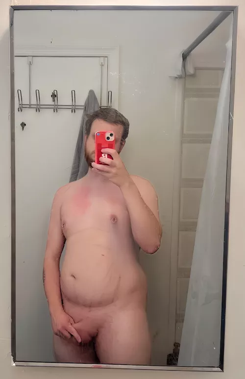 it’s my birthday so naturally I’m in my birthday suit 🥳