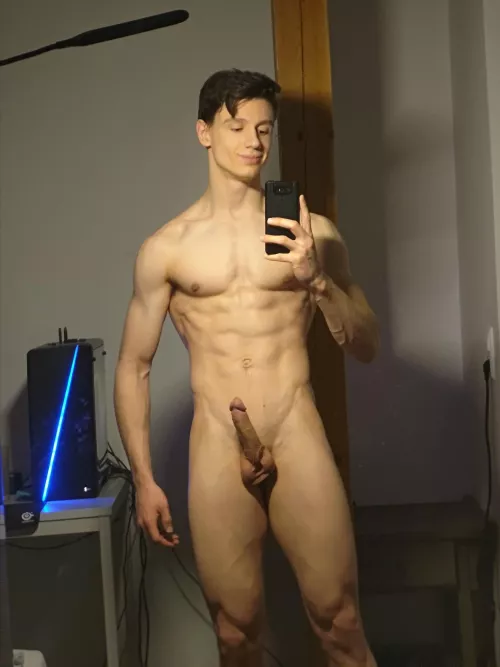 My cock is ready for takeoff 👨‍🚀🚀