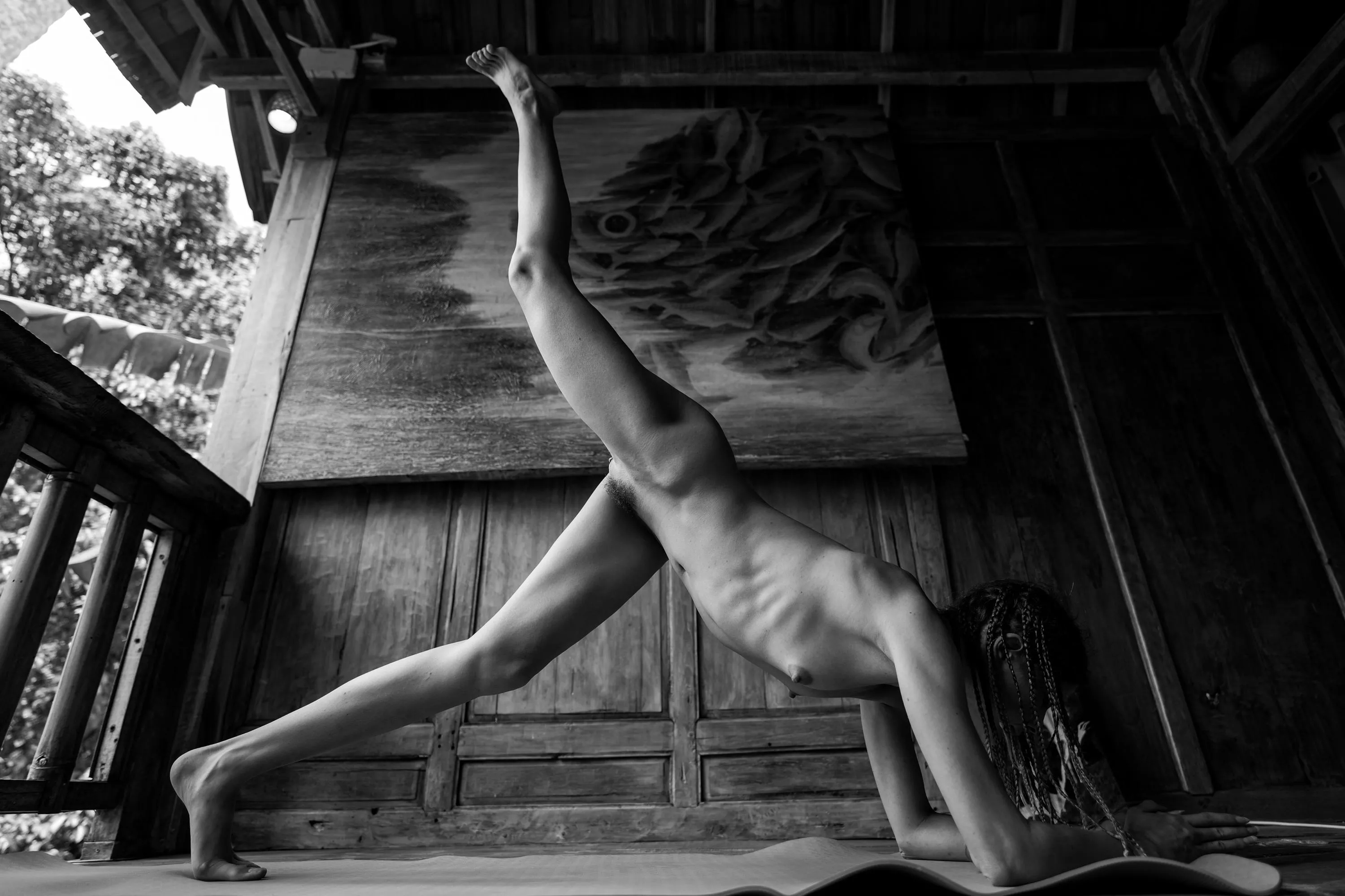 Oh, am I doing this pose right?