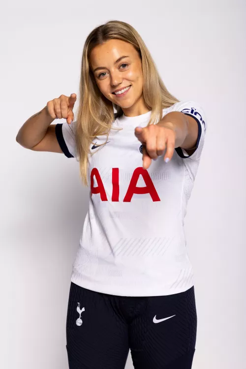 Olga Ahtinen - Finnish football player