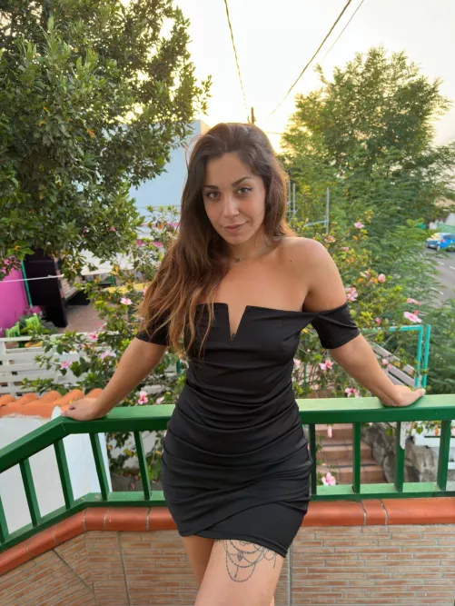 Sexy on a black dress or not? 😊