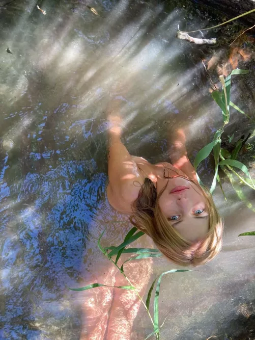 The feeling of cock in my mouth makes me happy