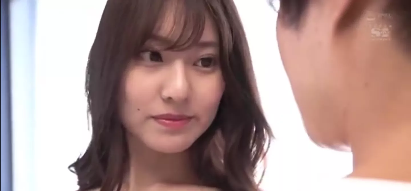 whats her name guys 🤧