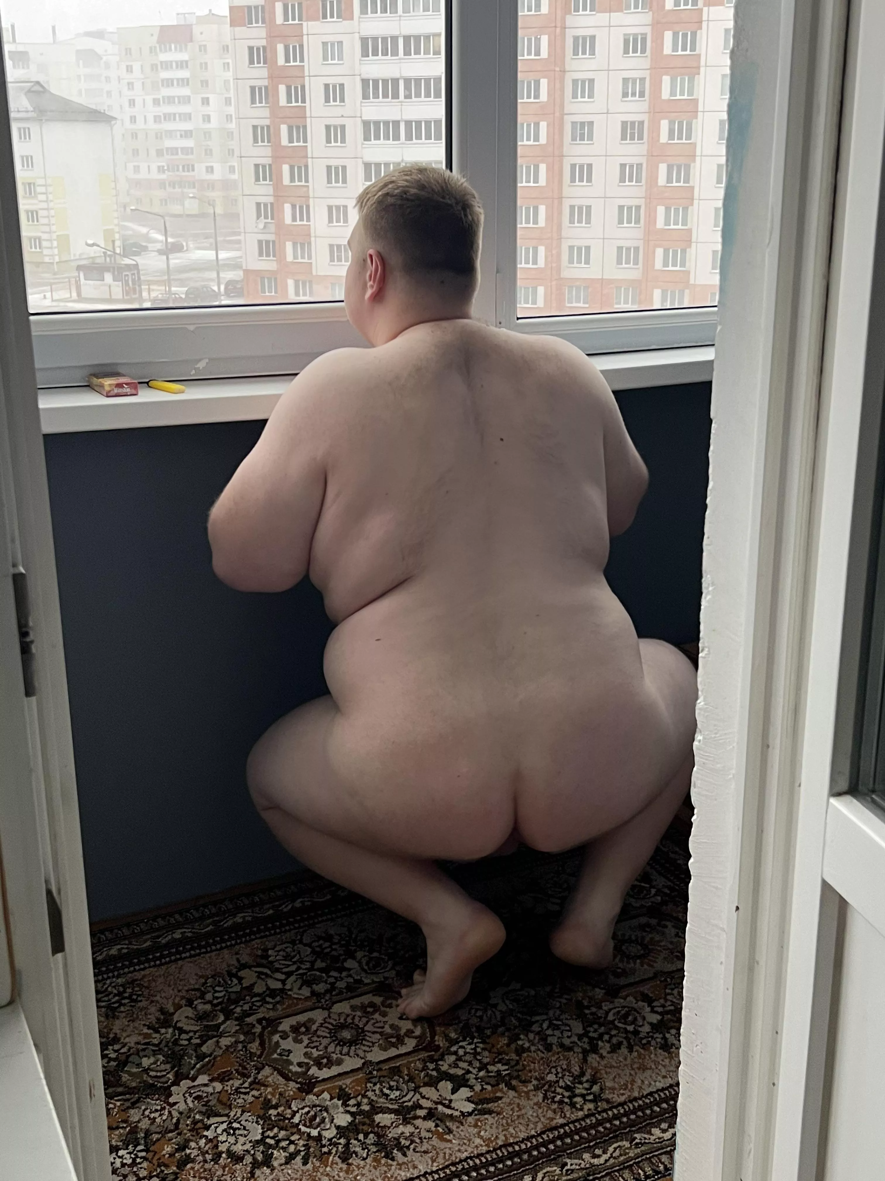 Who likes fat guys ?,)