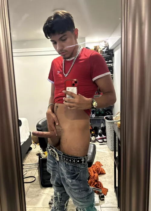 [18] Can I fill you up while you play your favorite game?