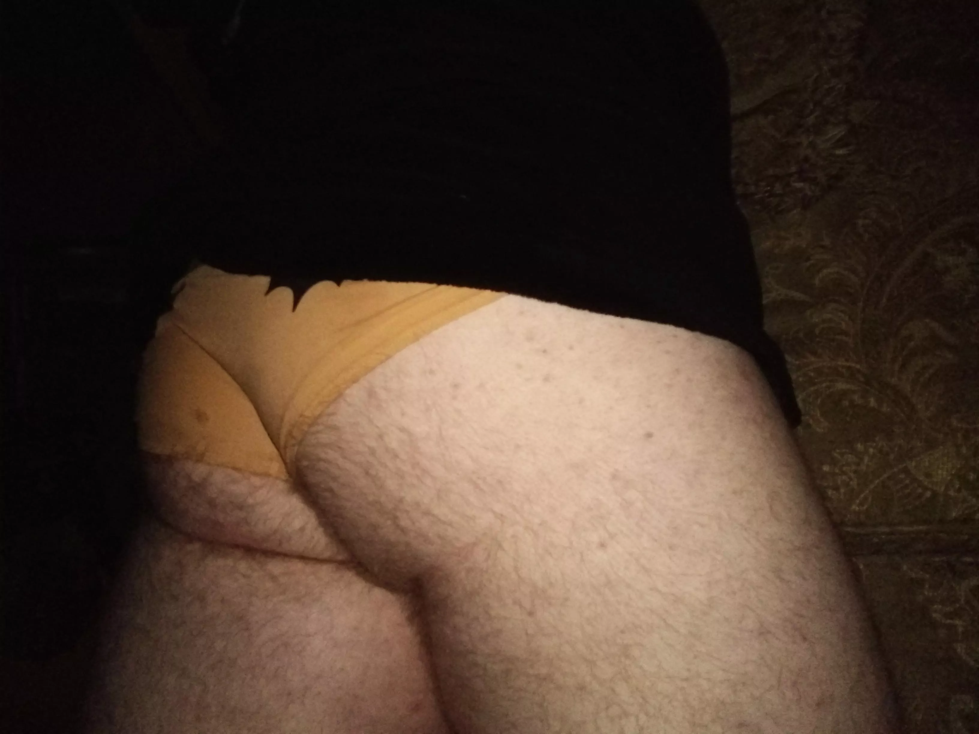 After the bar feeling kinda in a mood for cock. 🙈 Daddy, pound me.