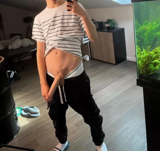 Come over and play with my cock