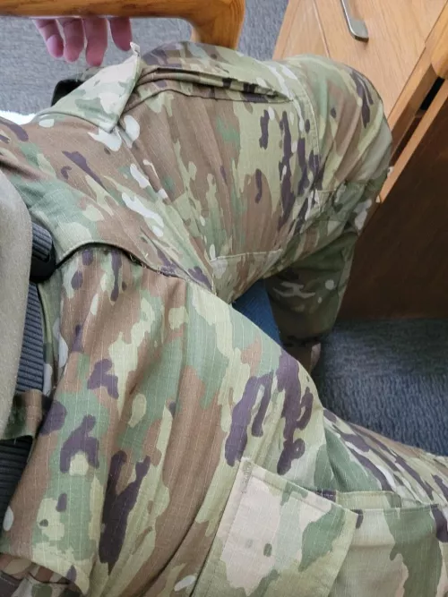 Different uniform, same issue.