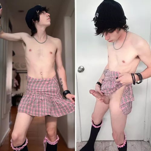 good evening my little sluts <3