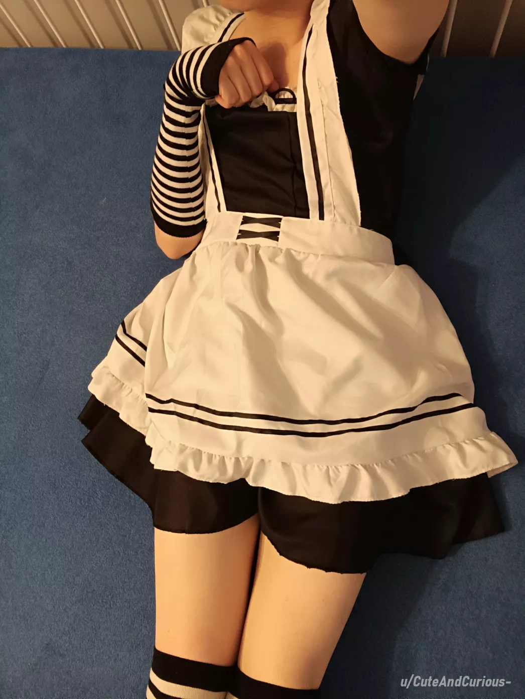 I love maid outfits >w< ❤️