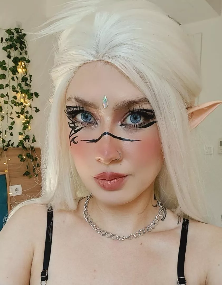 let me roll seduction with advantage