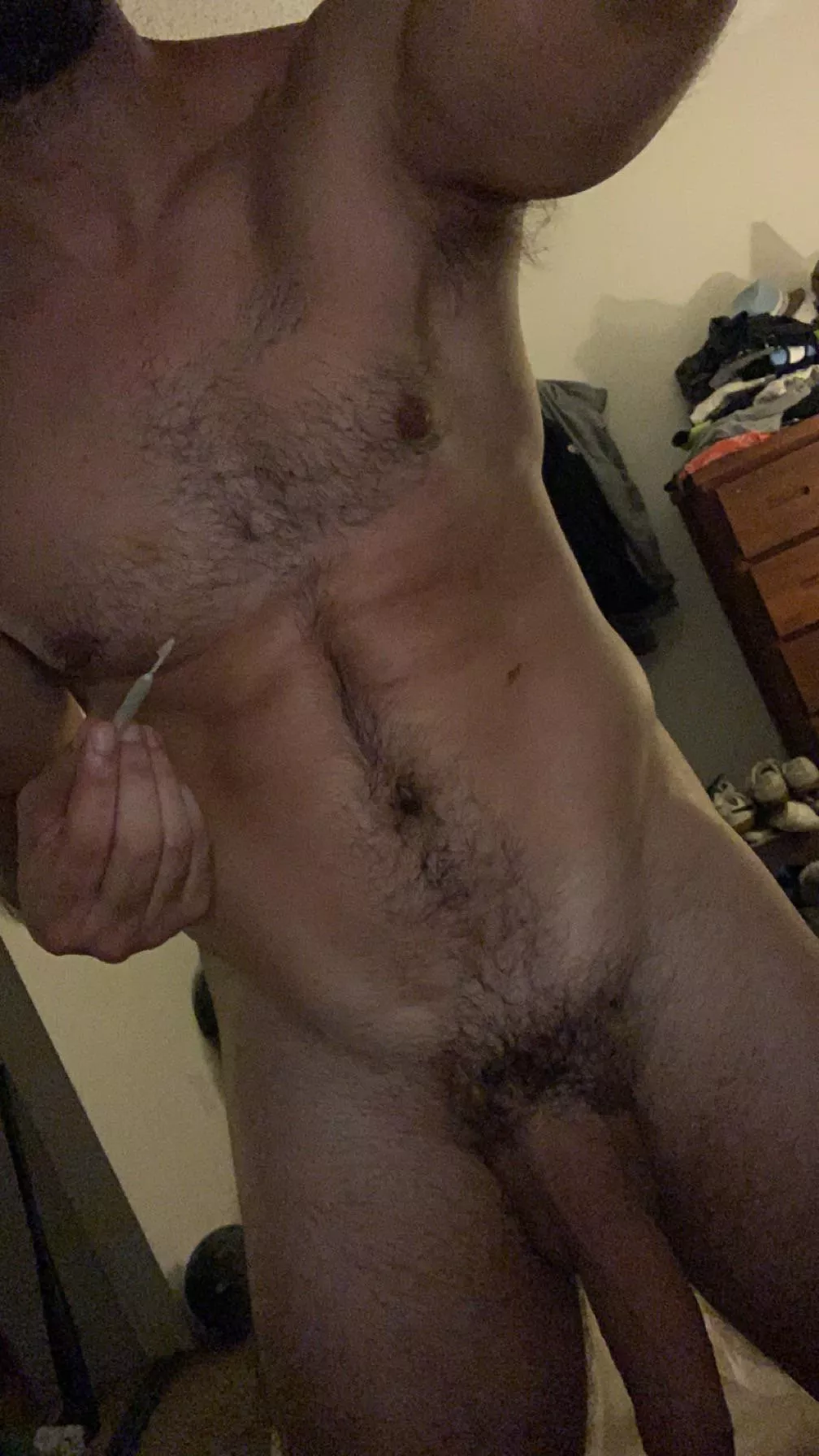 [m]y sad little joint. Lend me a nugg please :/