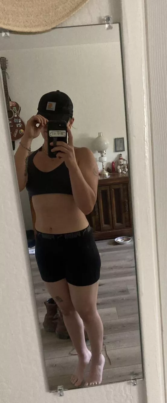 She’s a carharrt girlie 😉 Yee haw baby