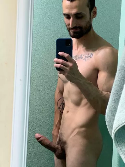 whos awake and needs a pounding [m]