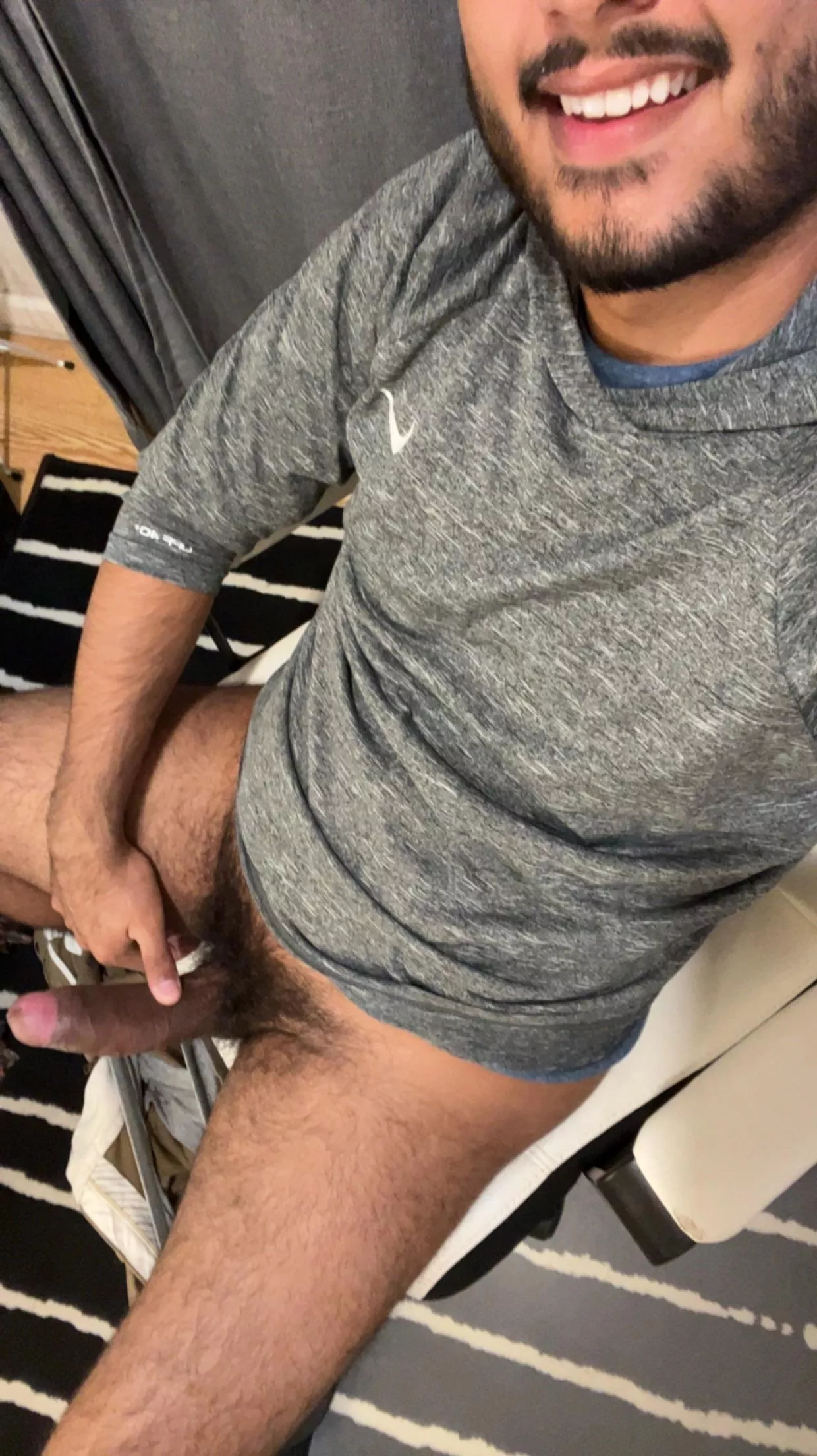 25 latino looking for younger bros to jerk with. Uncut++ UK++