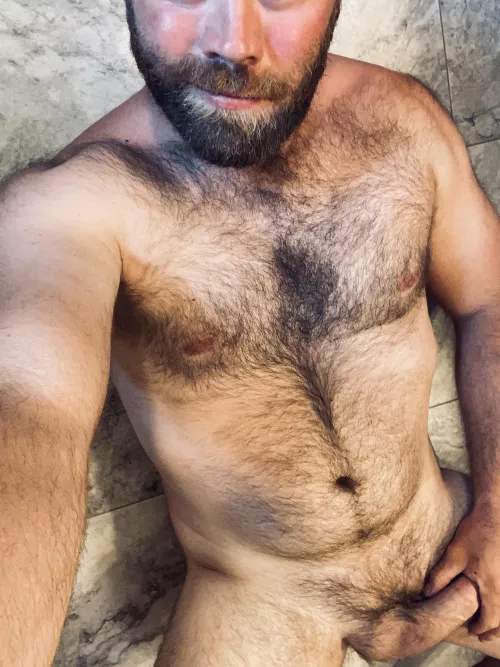 6’5”. Burly. And bearded….what else could you need for your Sunday?
