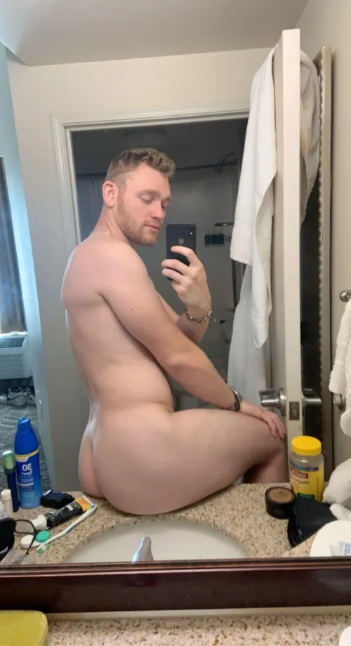 Almost broke the sink takin this lol