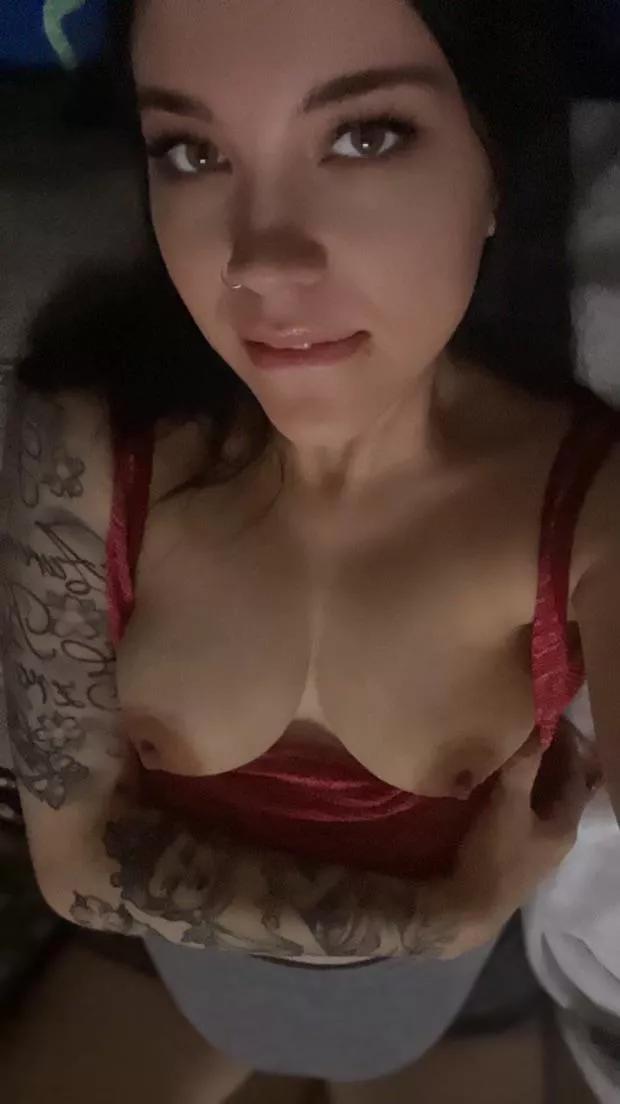 Always so Horny in the morning, especially since getting knocked up