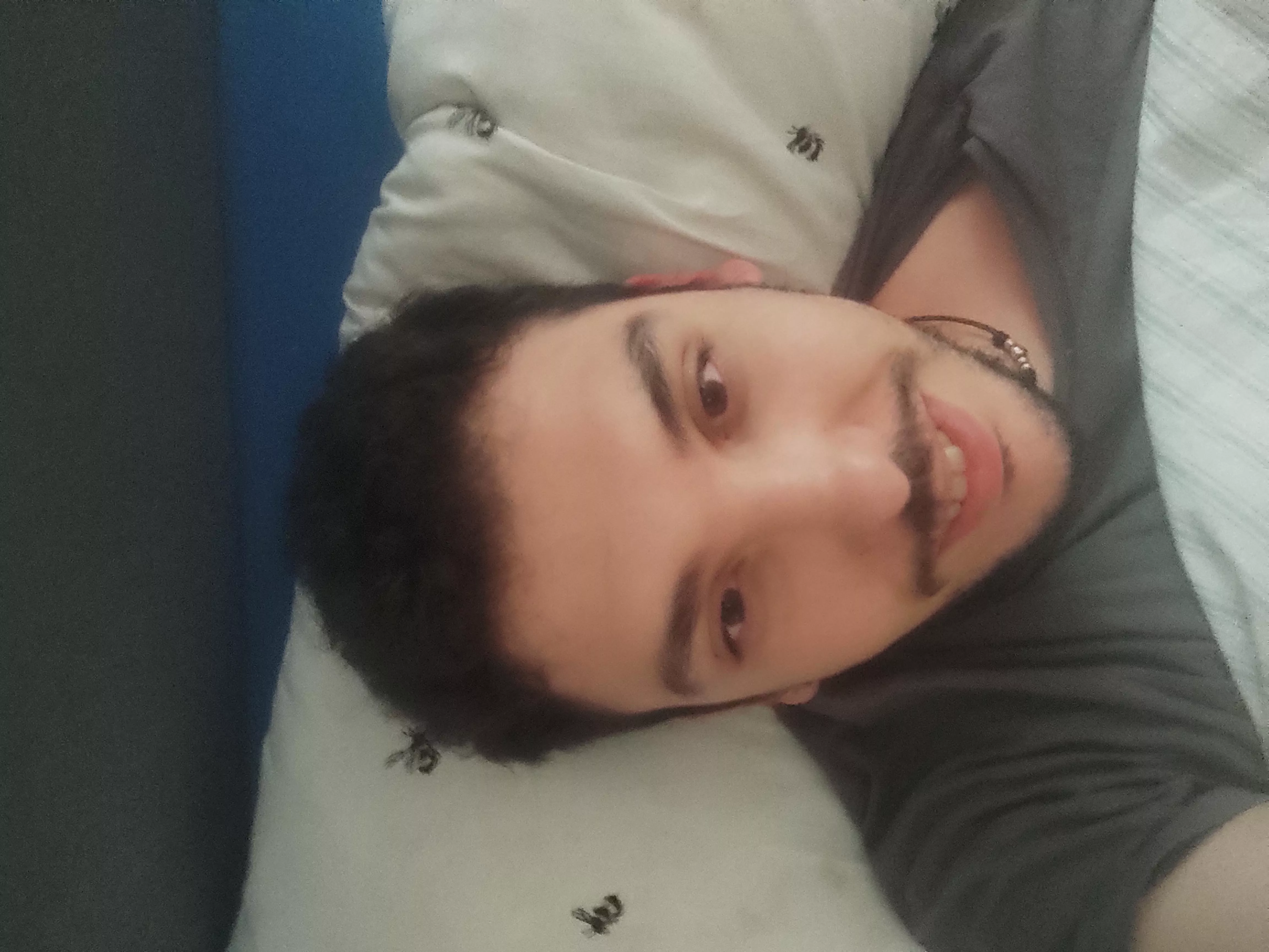 Anyone wants to play ffxiv with me? Lich server